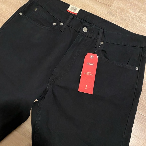Men’s Levi’s Jeans - Picture 2 of 7